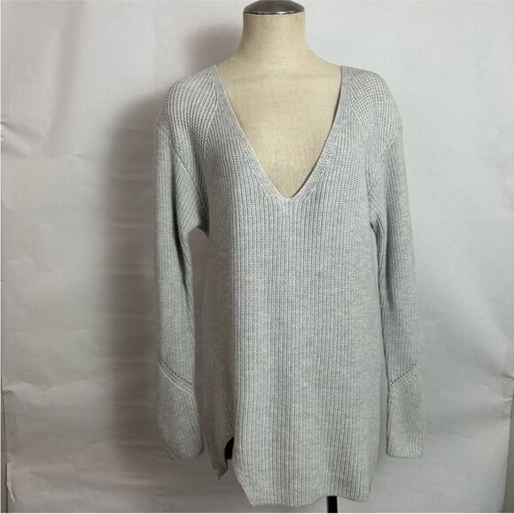 CAbi Deep V-Neck Sweater 258 - Picture 2 of 3